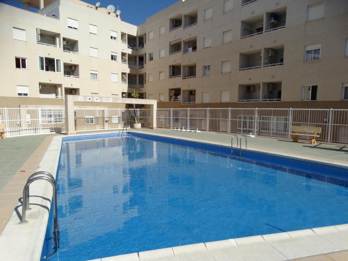 Apartamento Laguna Rosa Torrevieja Buitenkant foto