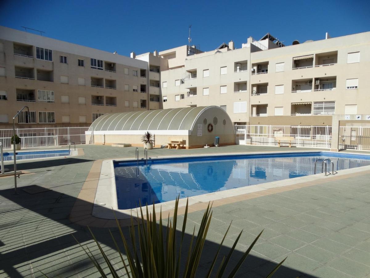 Apartamento Laguna Rosa Torrevieja Buitenkant foto